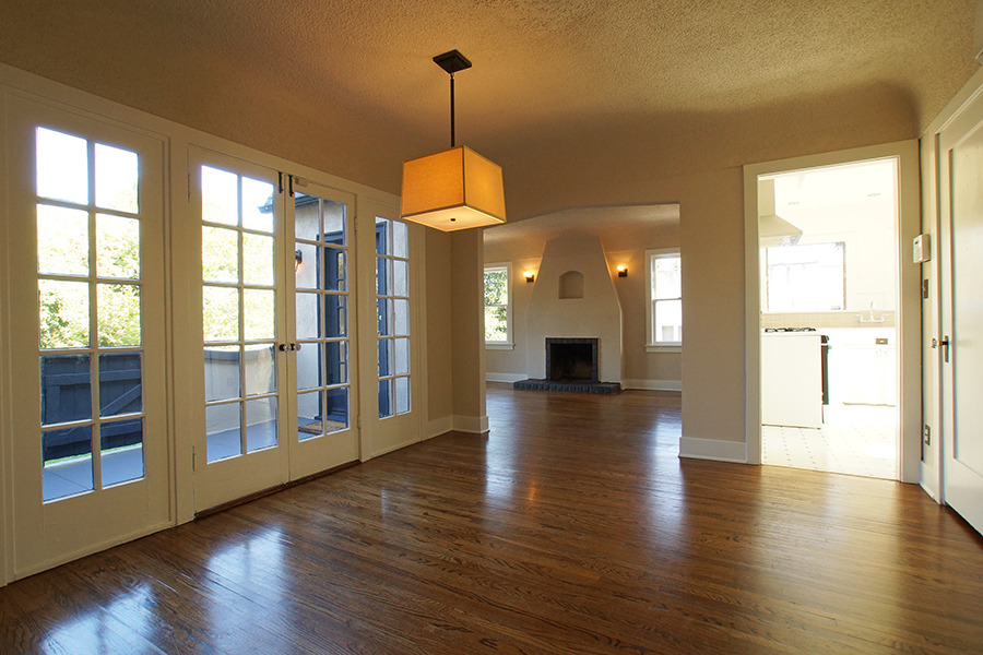 altadena character homes for sale Ramiro & Erica Rivas