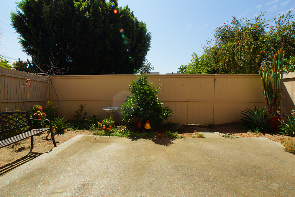 Azusa Townhome for SaleCarefree 4 Ramiro & Erica Rivas