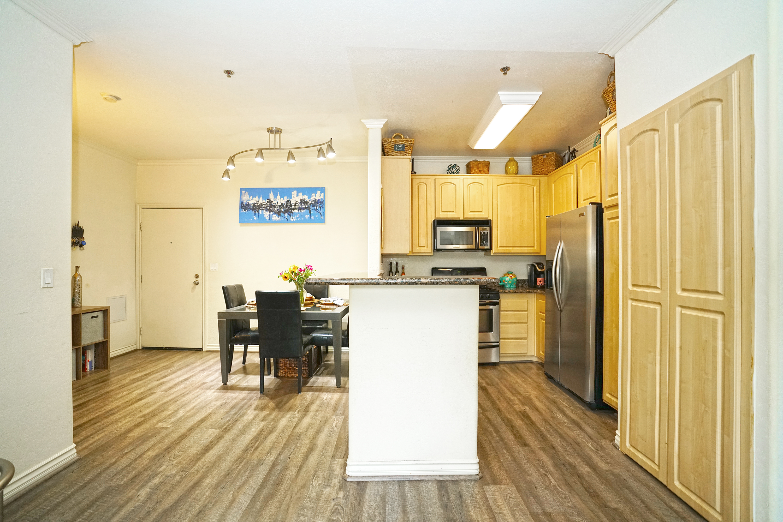 Kitchen 1-mls